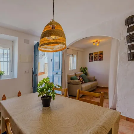 Holiday home Casa Del Patito With Vista By Duckling